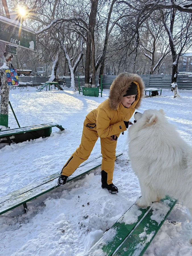 Фотография к отзыву от  Татьяна. Товар: <a href='/catalog/product/zimniy-kombinezon/'>Зимний комбинезон женский</a>