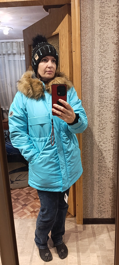 Фотография к отзыву от Ирина. Товар: <a href='/catalog/product/zimnyaya-kurtka-zhenskaya-ot-0-do-30/'>Зимняя куртка женская (от 0 до -30)</a>