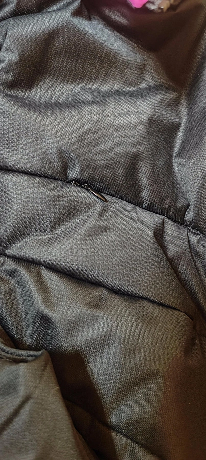 Фотография к отзыву от Лобасова Елена Дмитриевна. Товар: <a href='/catalog/product/teplyy-stegannyy-zhilet-kombinirovannyy/'>Теплый стеганый жилет (комбинированный)</a>